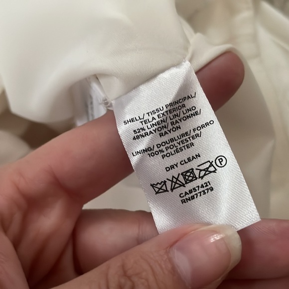 NWT Ann Taylor linen blend cream colored high rise shorts - Picture 7 of 7